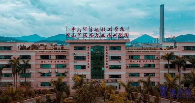 32d20d5b6dd74ab380ddff8a36c44c71_noop.jpg