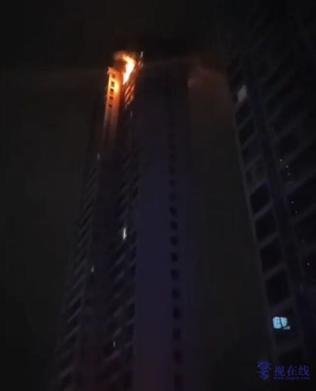 3b790456552543f2af30fae72398b382~tplv-tt-origin-web_gif.jpg