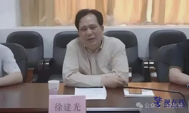 下载 (1).jpg