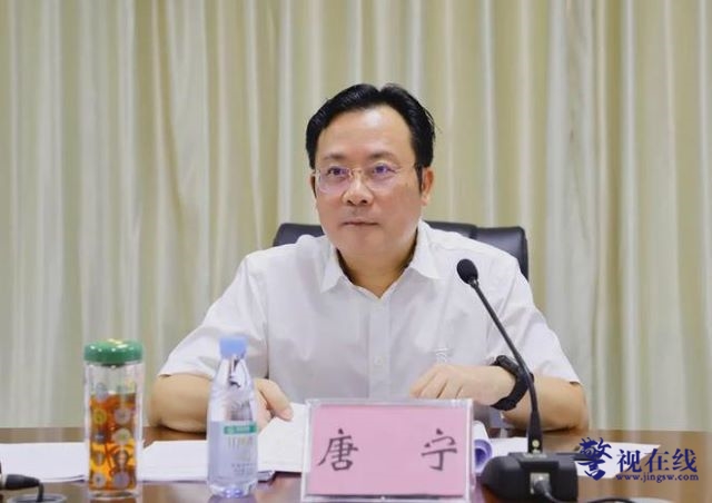 下载.jpg